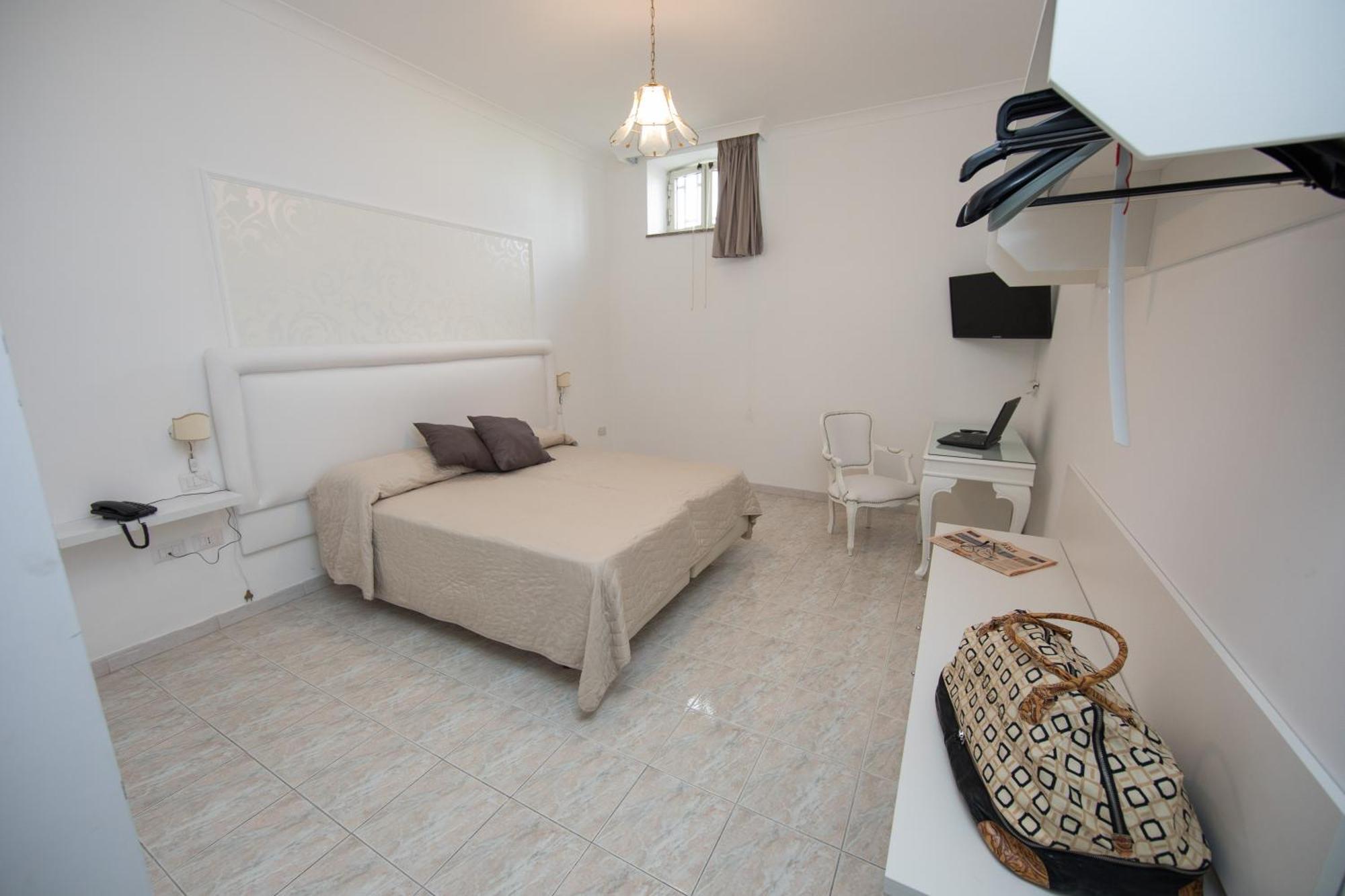 Hotel Imperiale Terzigno Dış mekan fotoğraf