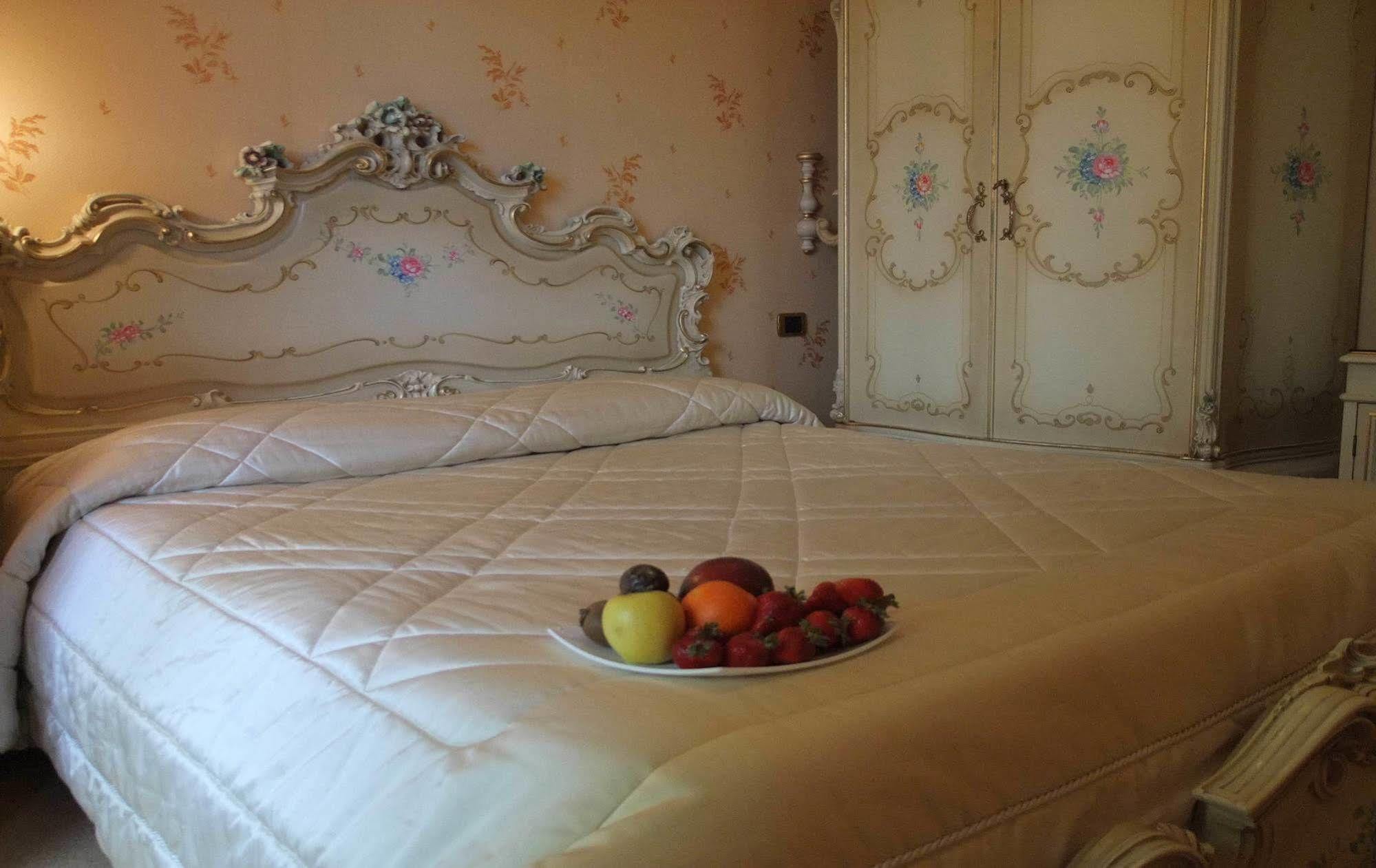 Hotel Imperiale Terzigno Dış mekan fotoğraf